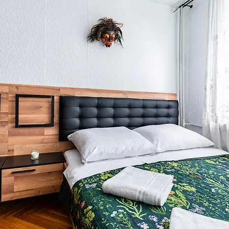Amazing Location Zlota Str Flat Appartement Varsovie