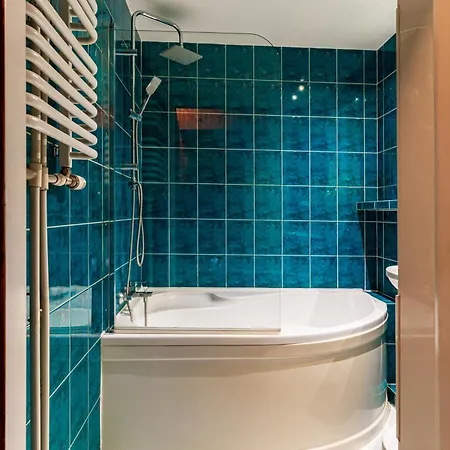 Amazing Location Zlota Str Flat Апартаменты