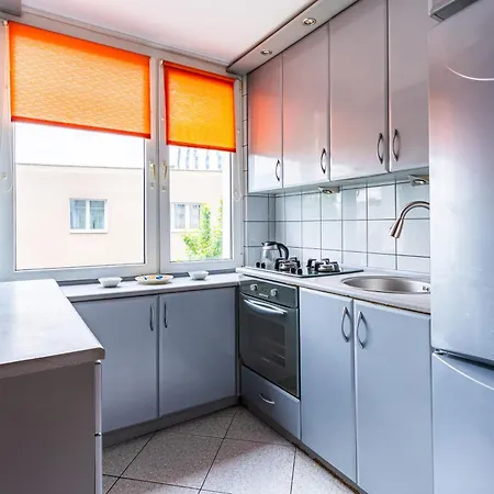 Amazing Location Zlota Str Flat Apartamento Varsóvia